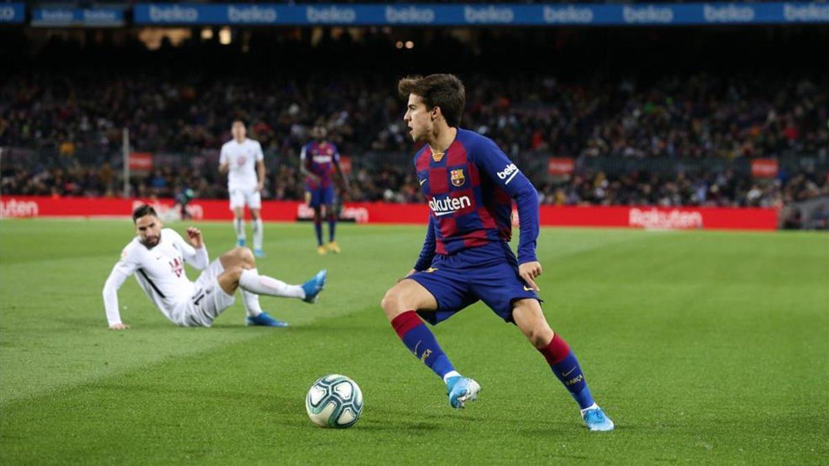 Riqui Puig, durante el partido contra el Granada