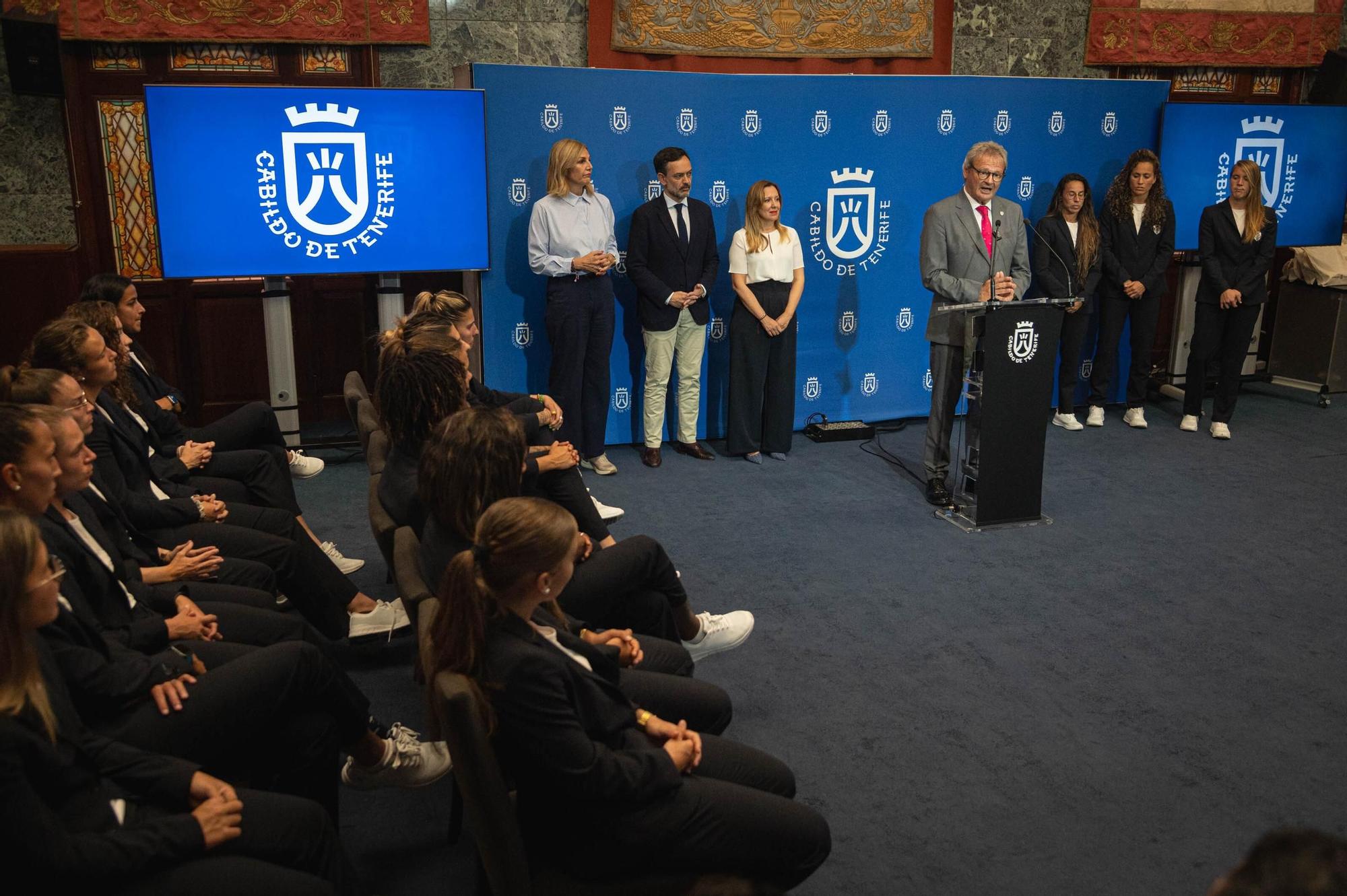 Acto de reconocimiento al Costa Adeje Tenerife