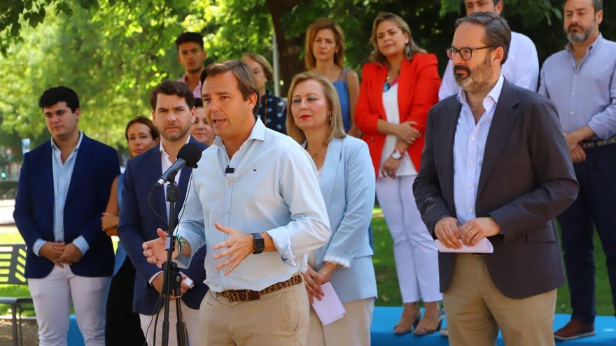 El PP de Córdoba sale a apuntalar la tercera victoria electoral para acabar con &quot;las mentiras&quot; de Sánchez