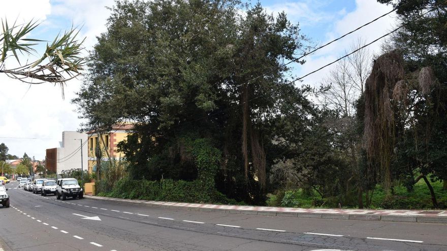 El Rosario buys a plot of land to expand the future medical center of La Esperanza