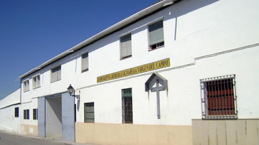 Virgen del Campo: asentados en su nueva sede