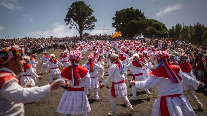 Bajada de la Virgen de Los Reyes en El Hierro