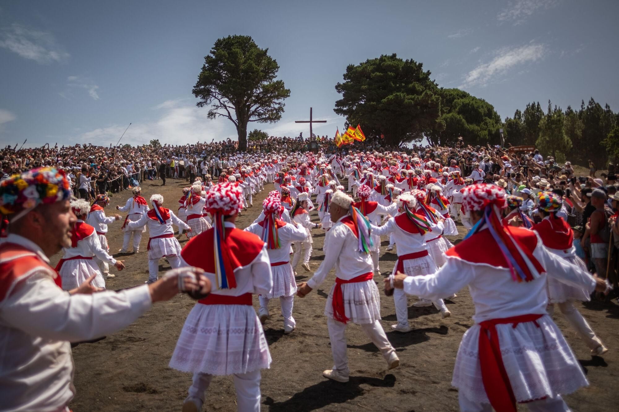 Bajada de la Virgen de Los Reyes en el Hierro