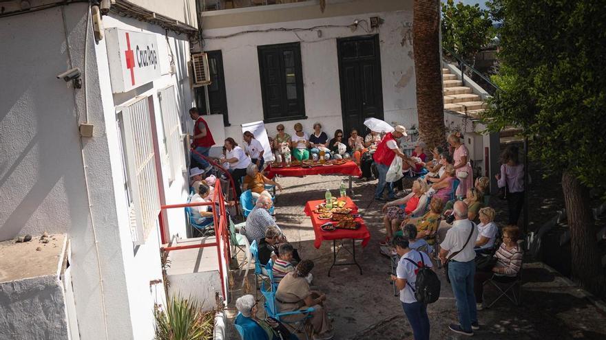 El Cabildo de Tenerife refuerza la atención a la dependencia con 1,4 millones de fondos europeos y amplía la Oficina del Mayor
