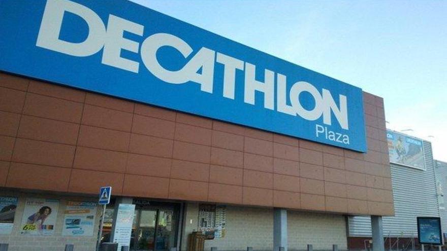 Decathlon alerta sobre el defecto de uno de sus productos: puede ocasionar caídas