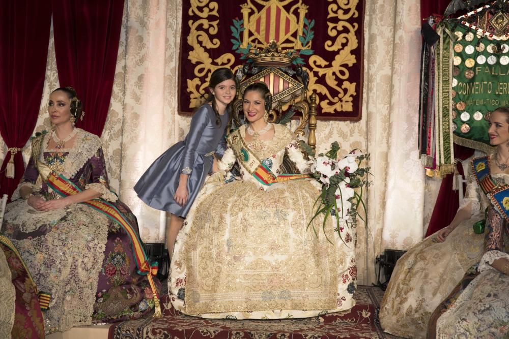 Presentación de las falleras mayores de Convento Jerusalén