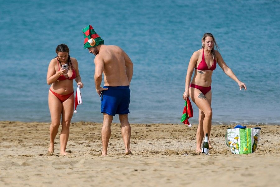 La Playa de Las Canteras por el Dia de Navidad