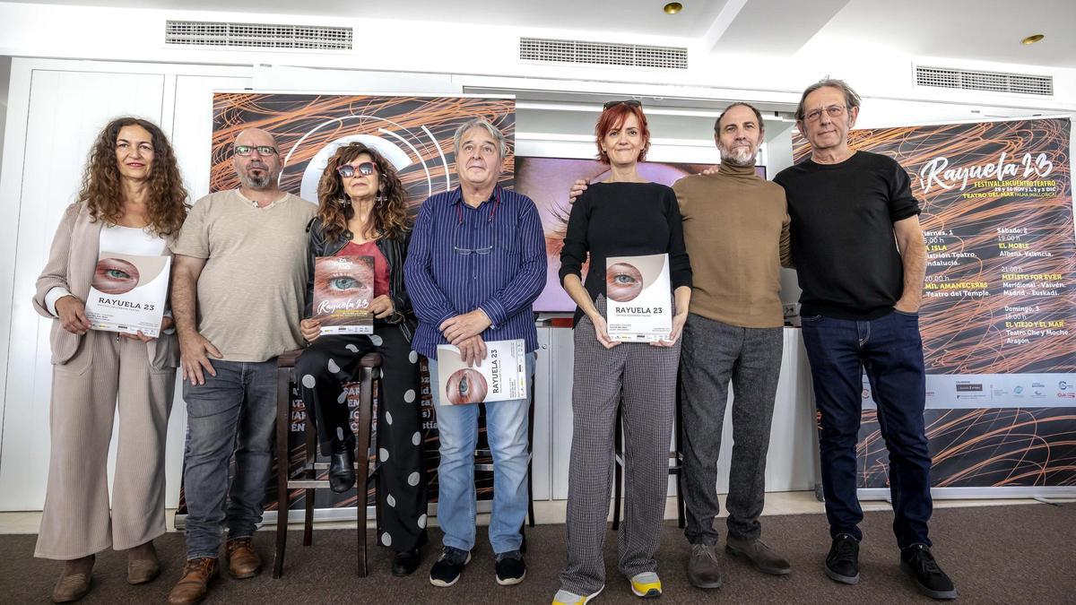Los responsables del Festival Rayuela han presentado el festival en el Teatre del Mar, sede del mismo