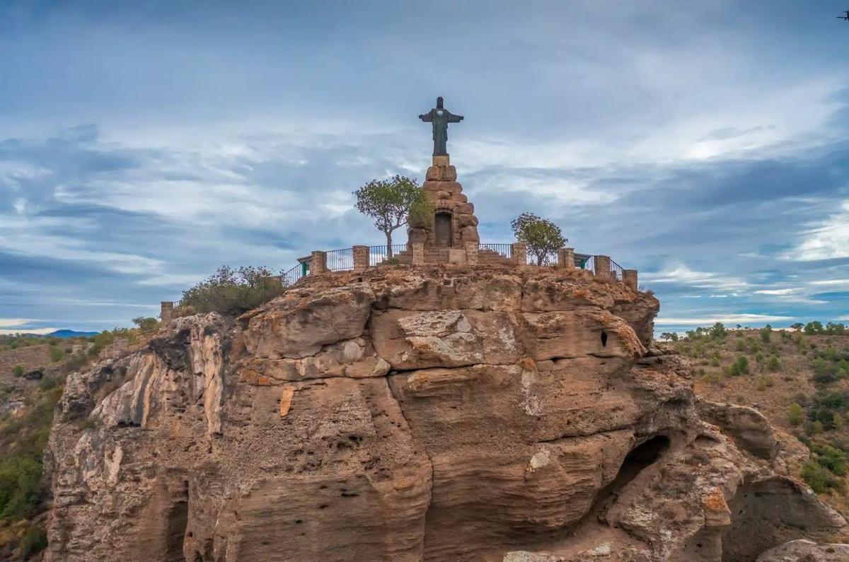 Este es el Cristo de la provincia de Málaga que recuerda al de Brasil.