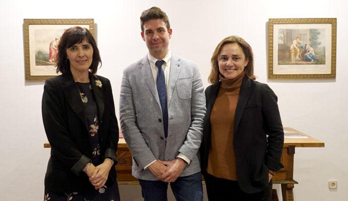 Por la izquierda, Ana Diéguez-Rodríguez, directora del Instituto Moll; Ángel Rodríguez Rebollo, de la Fundación Universitaria Española, y Arantxa Moll Sarasola, responsable del Instituto Moll.