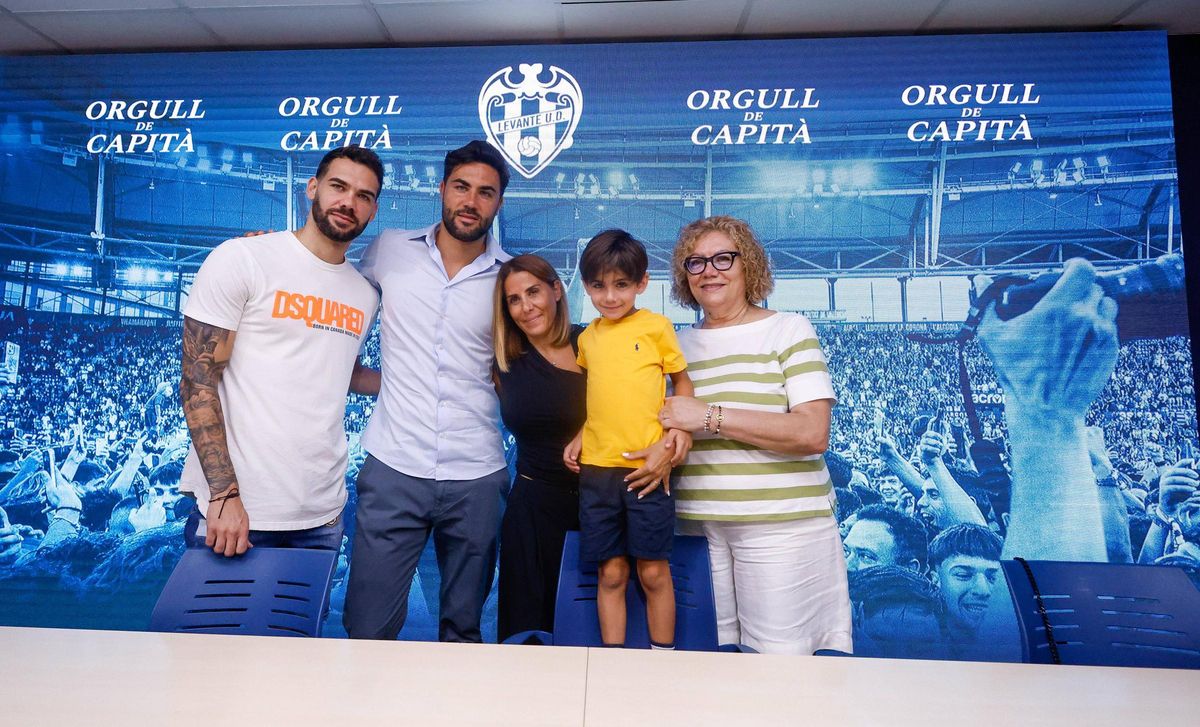 Vicente Iborra en el anuncio de su retirada