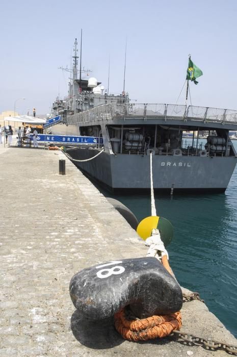 LAS PALMAS DE GRAN CANRIA 11-08-16 Barco de guerra Brasil. FOTOS: JUAN CASTRO