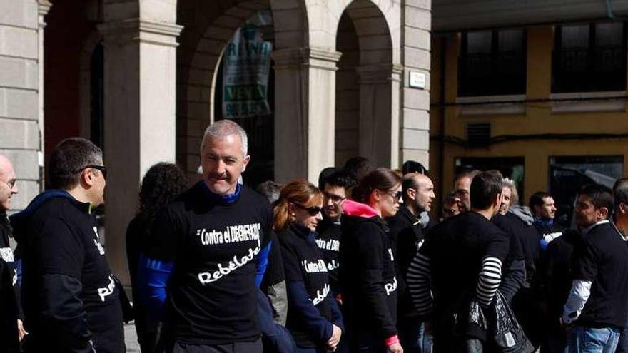 Agentes de la Policía Municipal en plena manifestación.