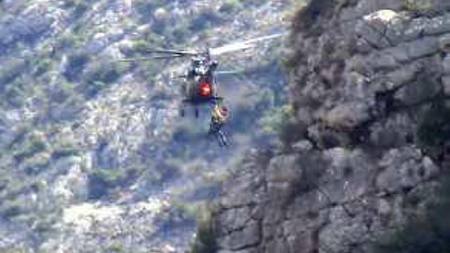 Rescatan a tres senderistas en el Barranc de l&#039;Infern