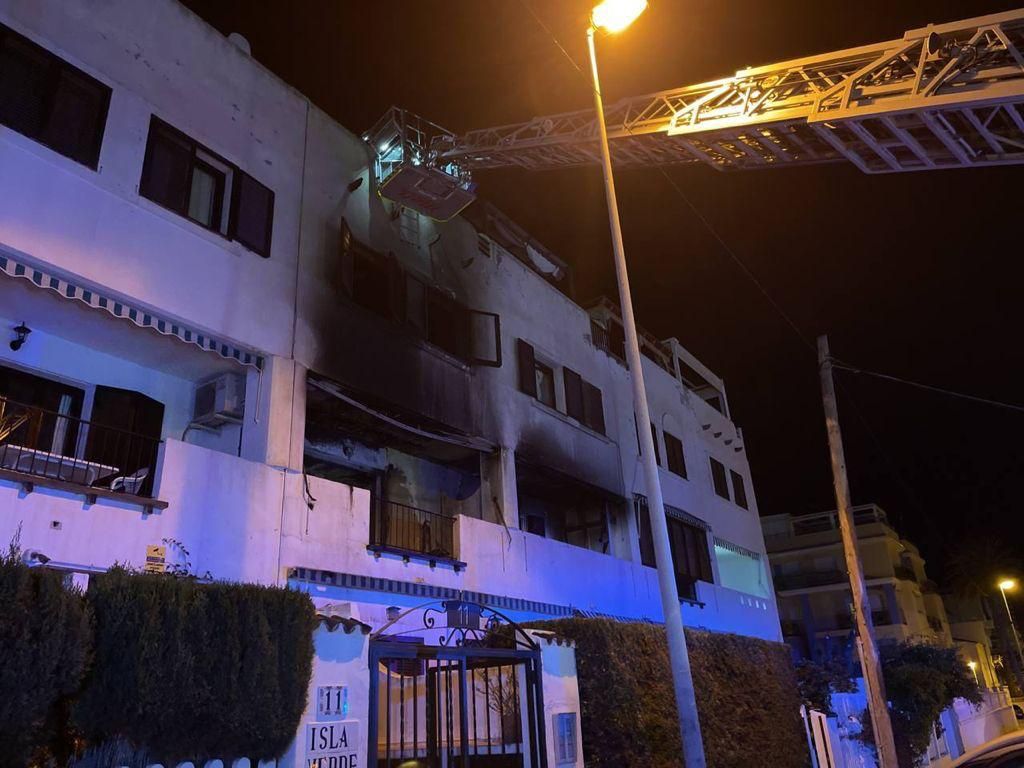 Fallece una mujer en el incendio de su casa en El Campello