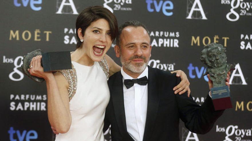 Bárbara Lennie y Javier Gutiérrez en la gala de los Goya.