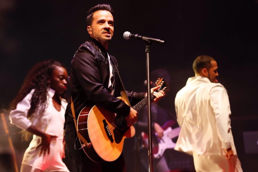 Luis Fonsi arrasa con su "Despacito" en Vigo