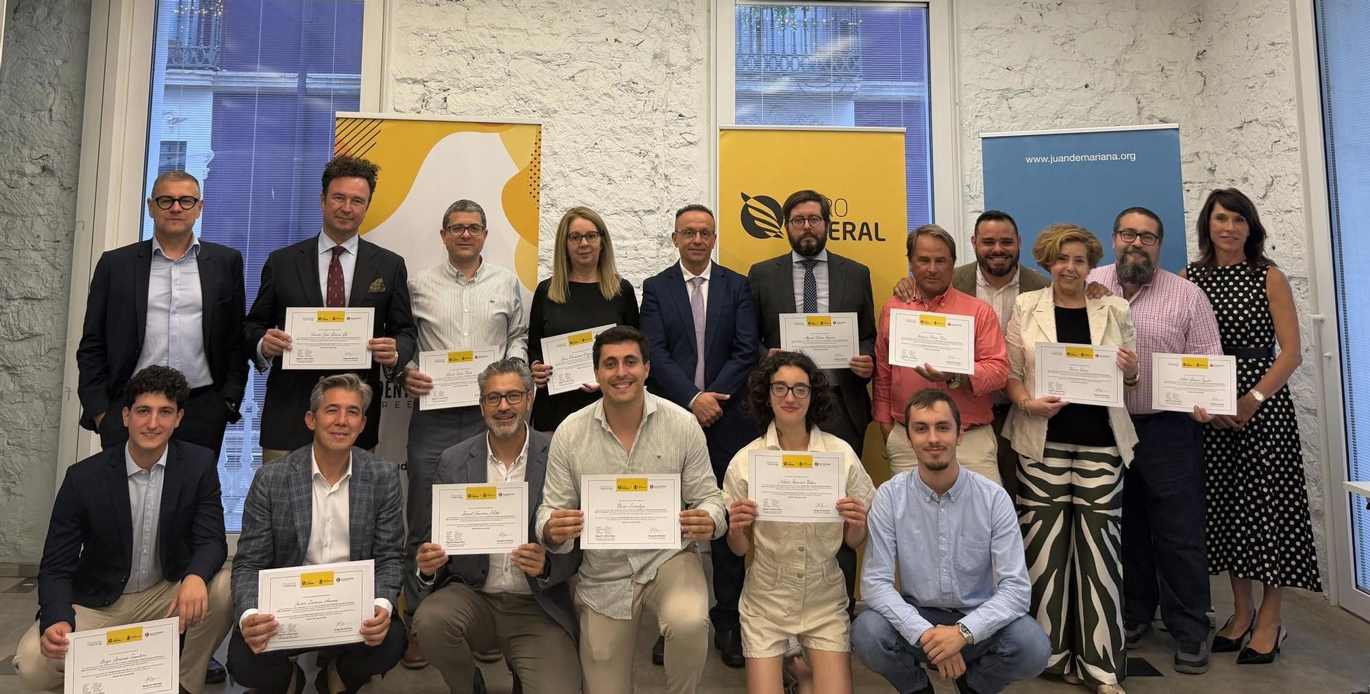 El curso se desarrolló con el apoyo del Colegio de Economistas de Alicante y el patrocinio de la Fundación Jesús Huerta de Soto