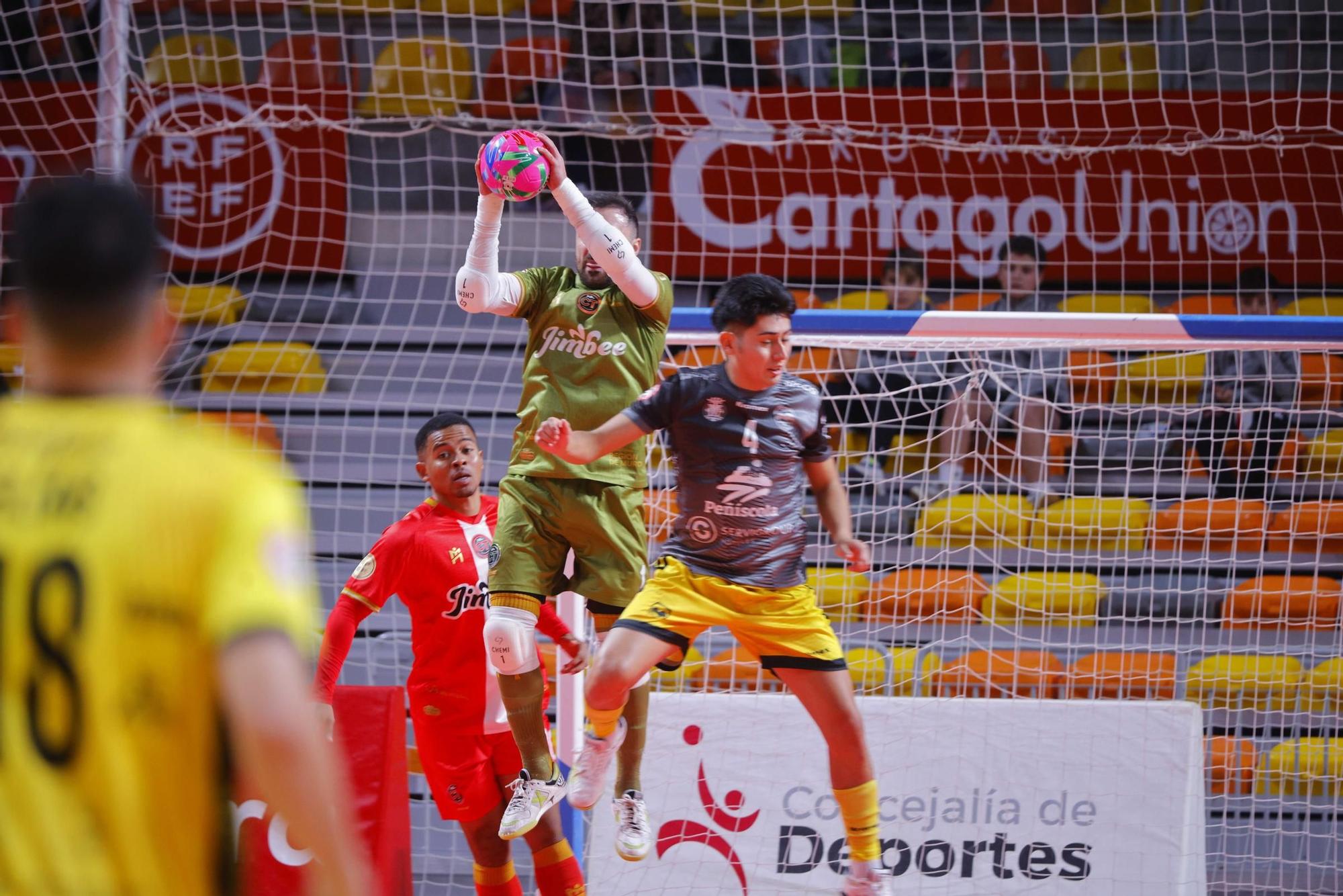 Todas las imágenes de la victoria de Jimbee Cartagena frente a Peñíscola