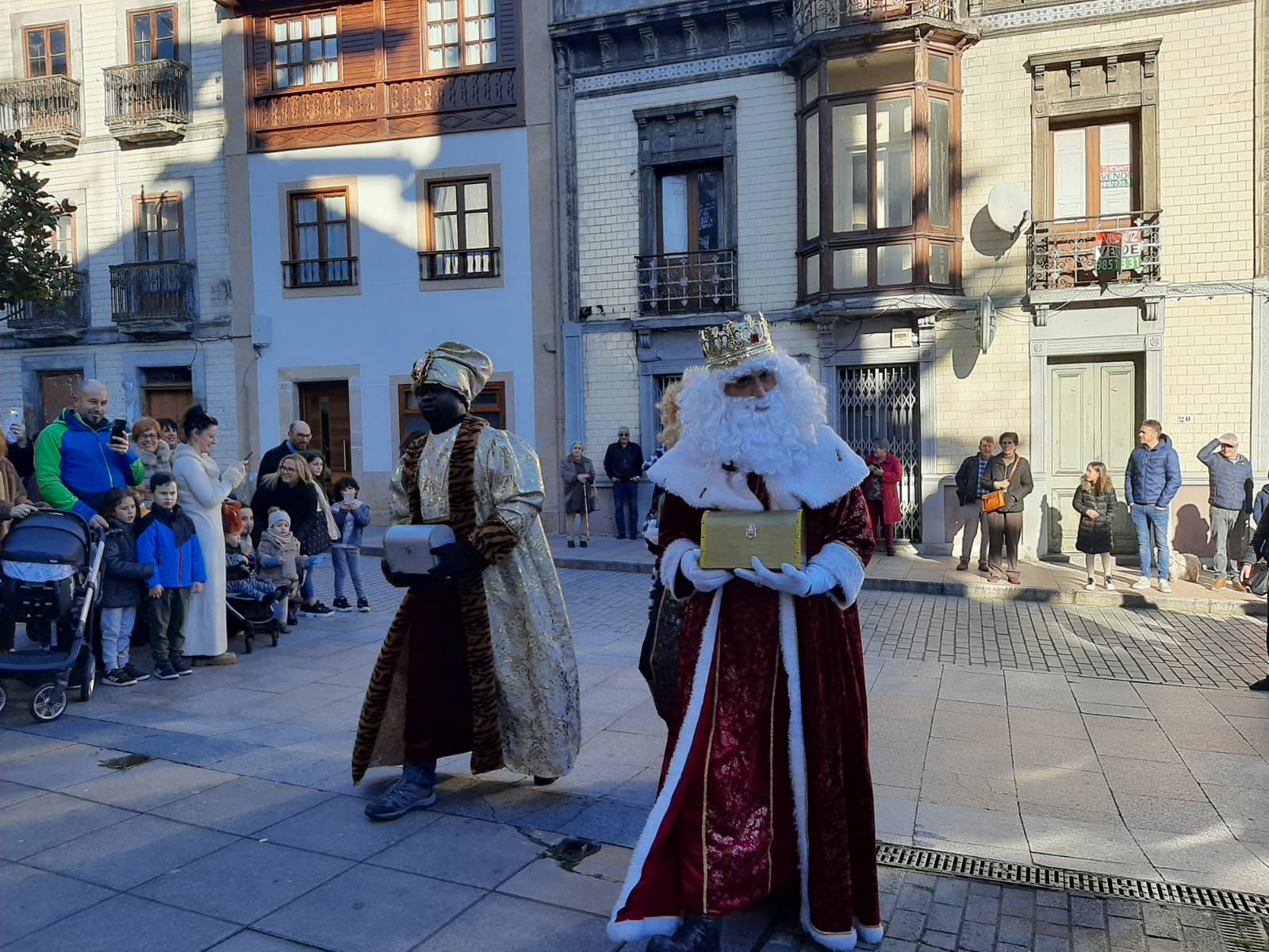 Adoración de los Reyes Magos al Niño Jesús en Pola de Siero