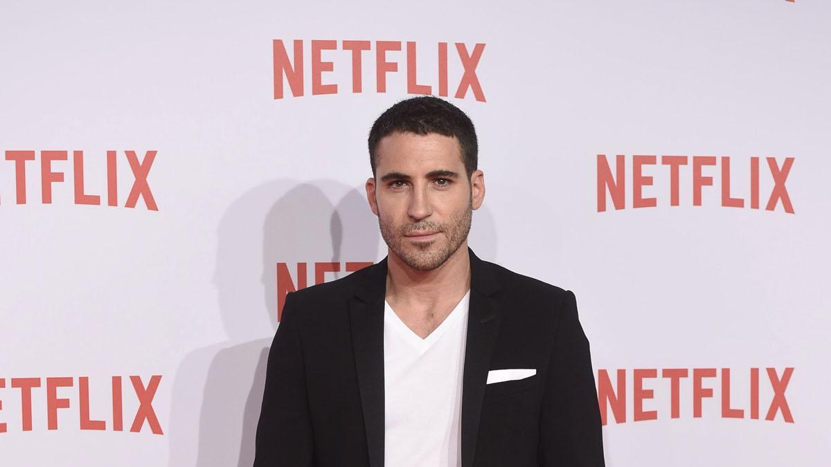 Miguel Ángel Silvestre en el estreno del canal Netflix