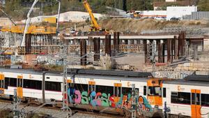 BARCELONA 11 11 2020 Estos dias se ha detenido a 90 grafiteros  En la foto tren con grafitis  Sagrera    FOTO  ALVARO MONGE