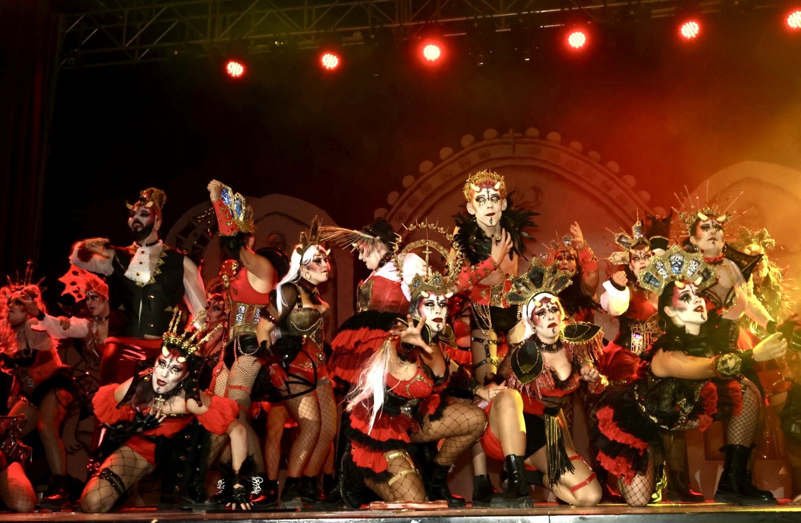 Primera Jornada De La Categoría Adulta De Los Playbacks De Las Hogueras De Alicante Información 