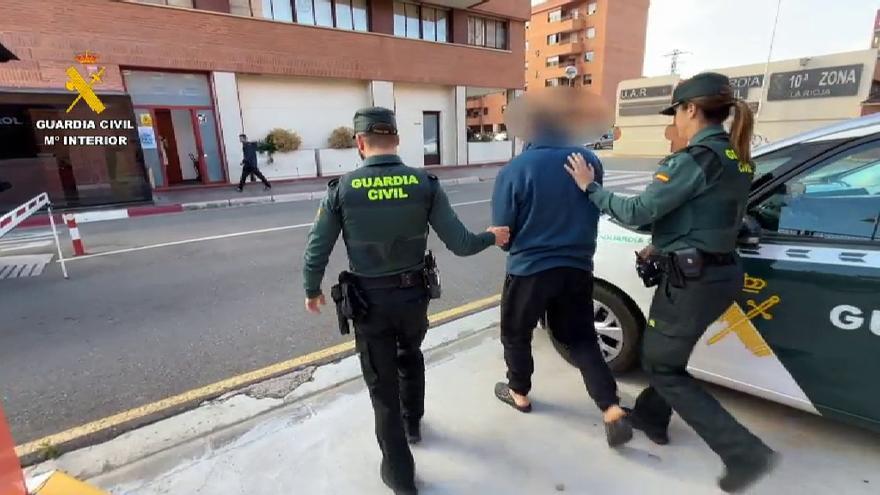 Detenido un hombre por retener y agredir sexualmente a una peregrina del Camino de Santiago