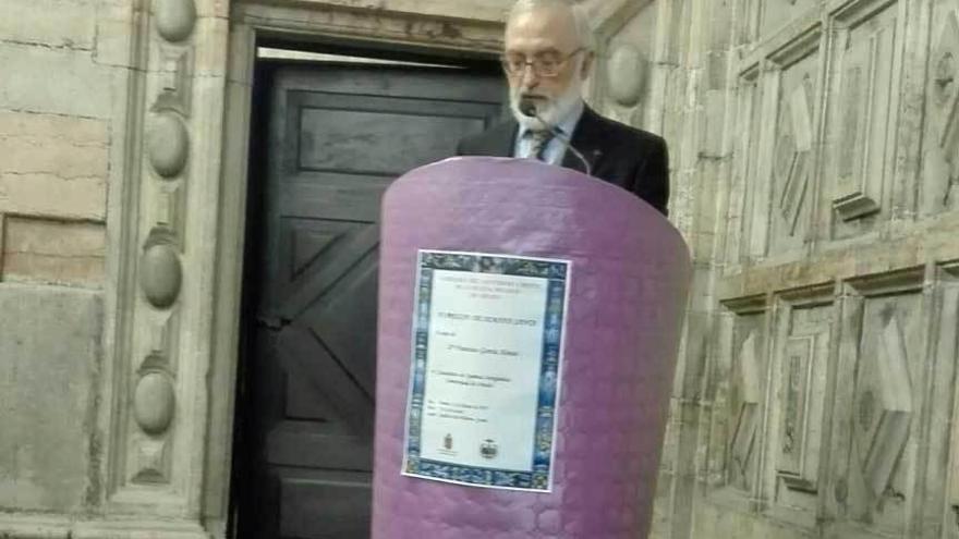 Francisco García, durante la lectura del pregón.