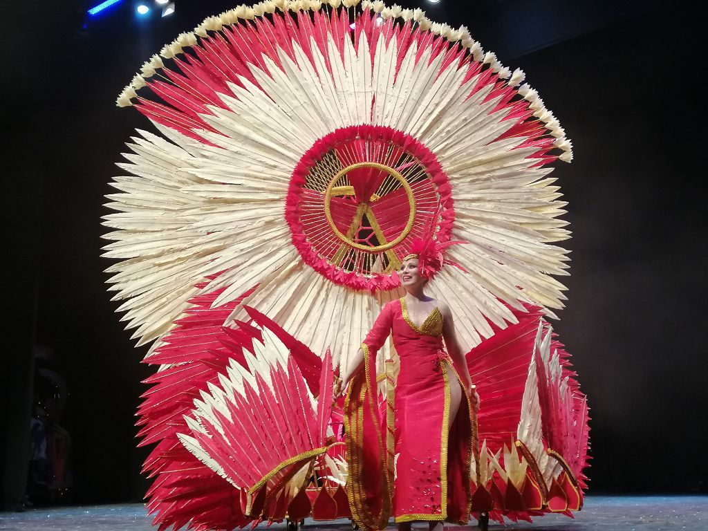Carnaval de Águilas 2023: concurso de trajes de papel y maquillaje corporal