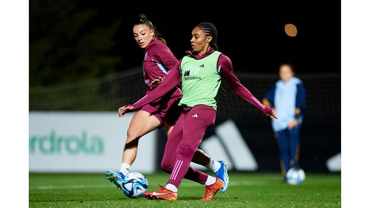 Entrenamiento antes del encuentro contra Italia