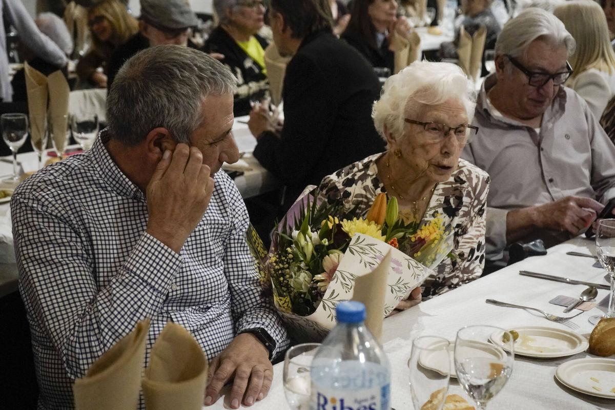 Imatge del dinar d’homenatge a les persones centenàries de Manresa al Museu de l’Aigua i el Tèxtil Imatge del dinar d’homenatge a les persones centenàries de Manresa al Museu de l’Aigua i el Tèxtil