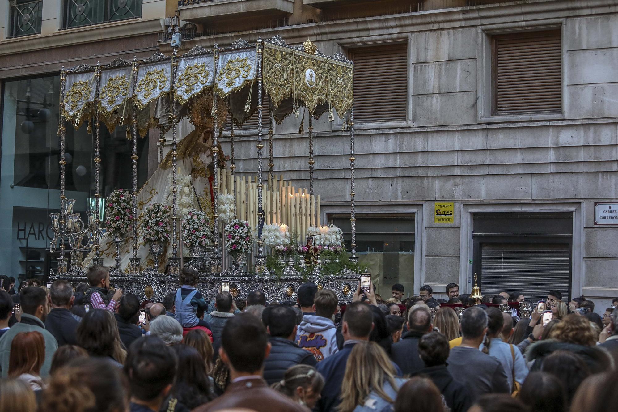 Elche procesiones Jueves santo: La Oracion del Huerto,Nuestra Señora de las Angustias y Maria Santisima de la Salud,La Flagelacion y Gloria,El Silencio,Cristo de Zalamea.