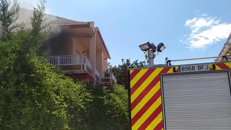 Incendio en una casa en Santiago de la Ribera