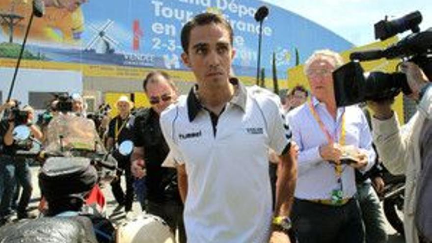 Contador ya se entrena por las carreteras de La Vendée