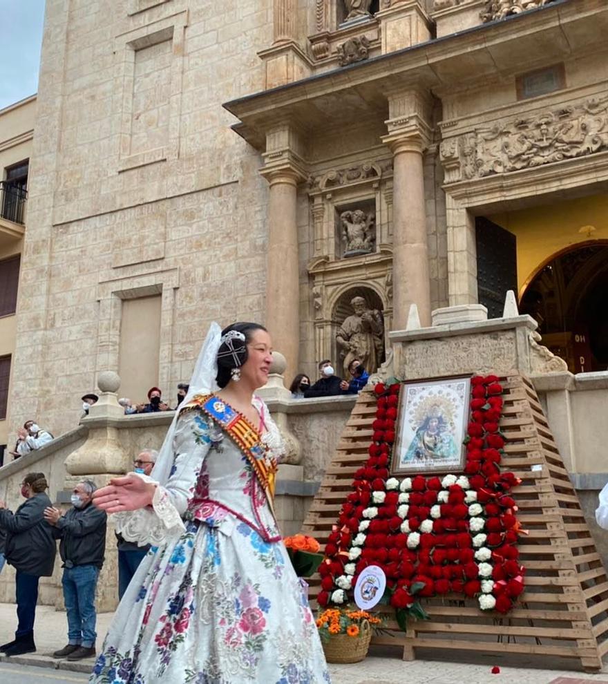 Así ha sido la ofrenda a la Virgen en Llíria