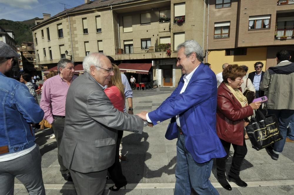 Mitin de Eduardo Madina en Pola de Laviana