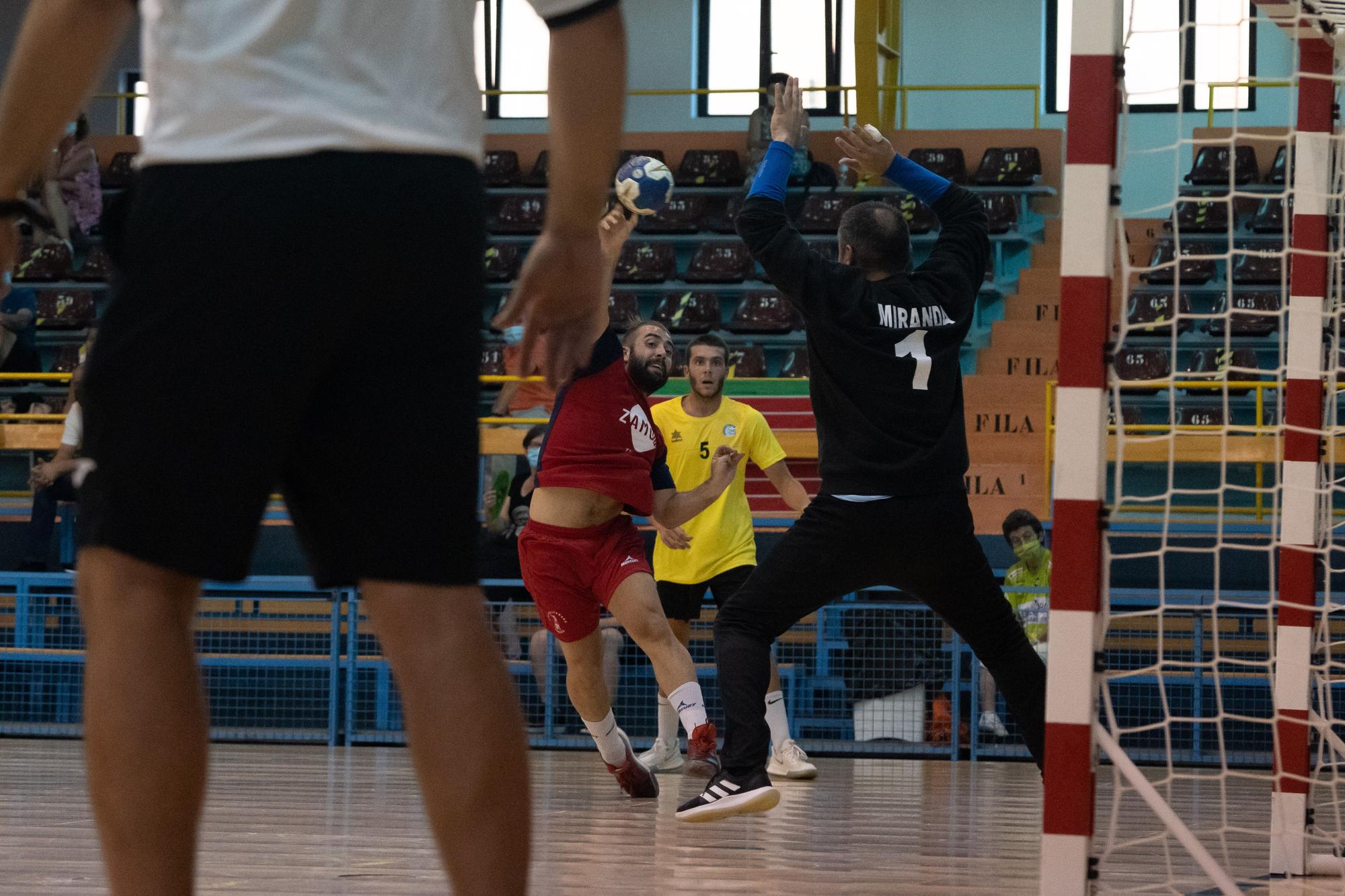 PRETEMPORADA BALONMANO ZAMORA-15.JPG