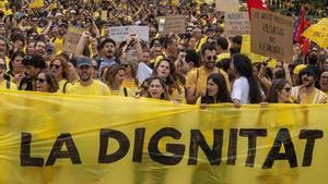 Els professors criden a "bloquejar Catalunya" durant la visita del Papa