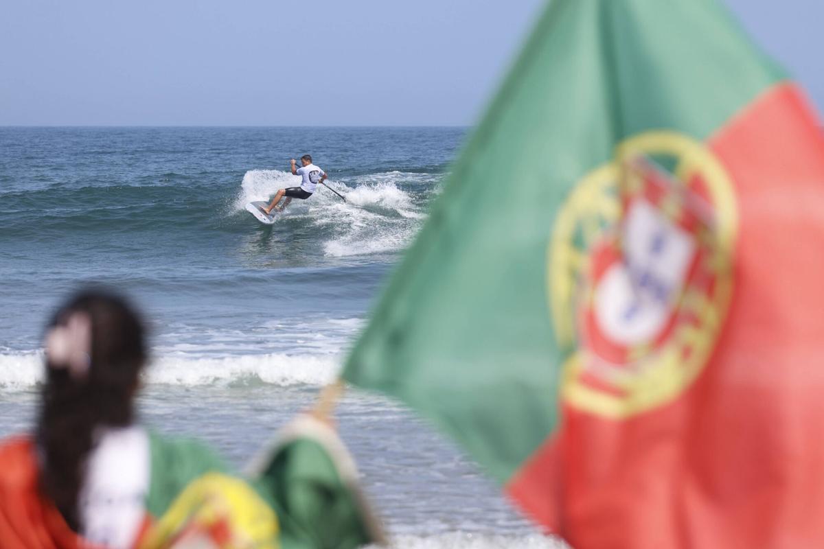 En imágenes: Así fue la victoria de España en el campeonato de paddle surf de Salinas En imágenes: Así fue la victoria de España en el campeonato de paddle surf de Salinas