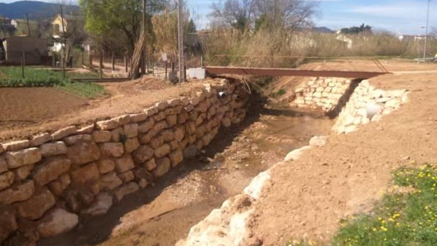 La passera qüestionada per l&#039;associació ecologista del Pla de l&#039;Estany.