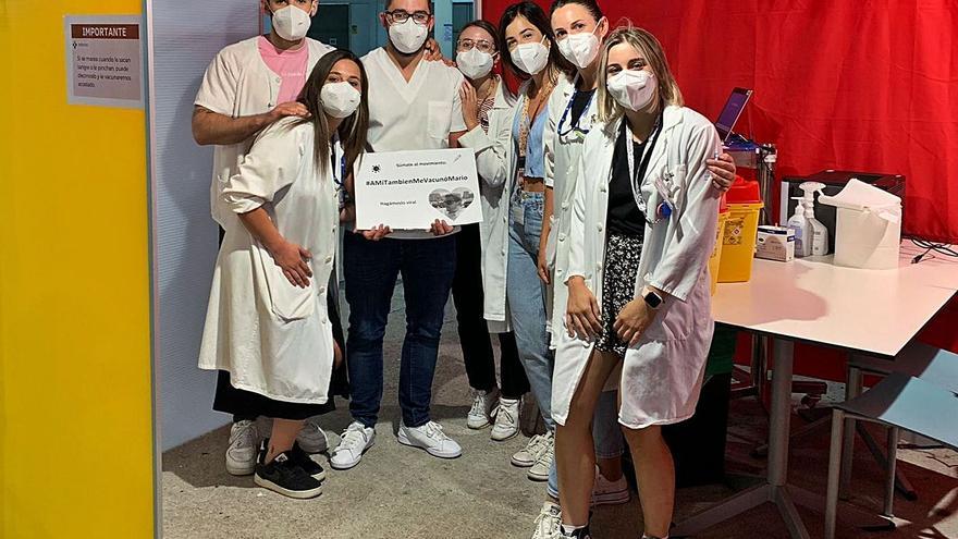 Pinchazos virales para vencer al covid: amigos de un enfermero allerano popularizan en redes su labor en el centro de vacunación - Vimarsana News