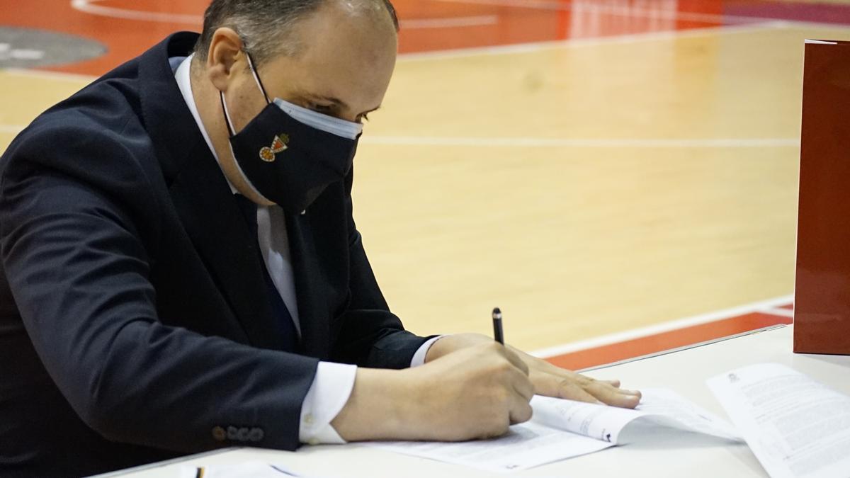 Álvaro Buendía, presidente del Real Murcia Baloncesto