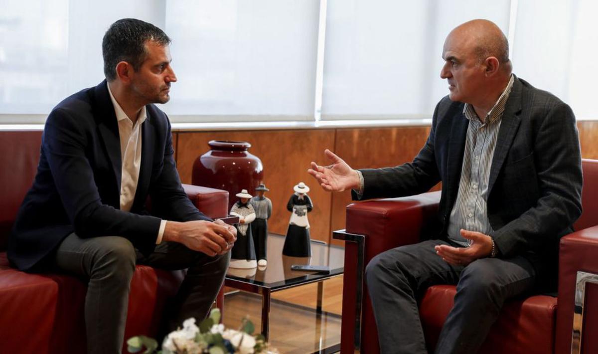 Reunión entre Serra y Marí a causa de la polémica. | CIE