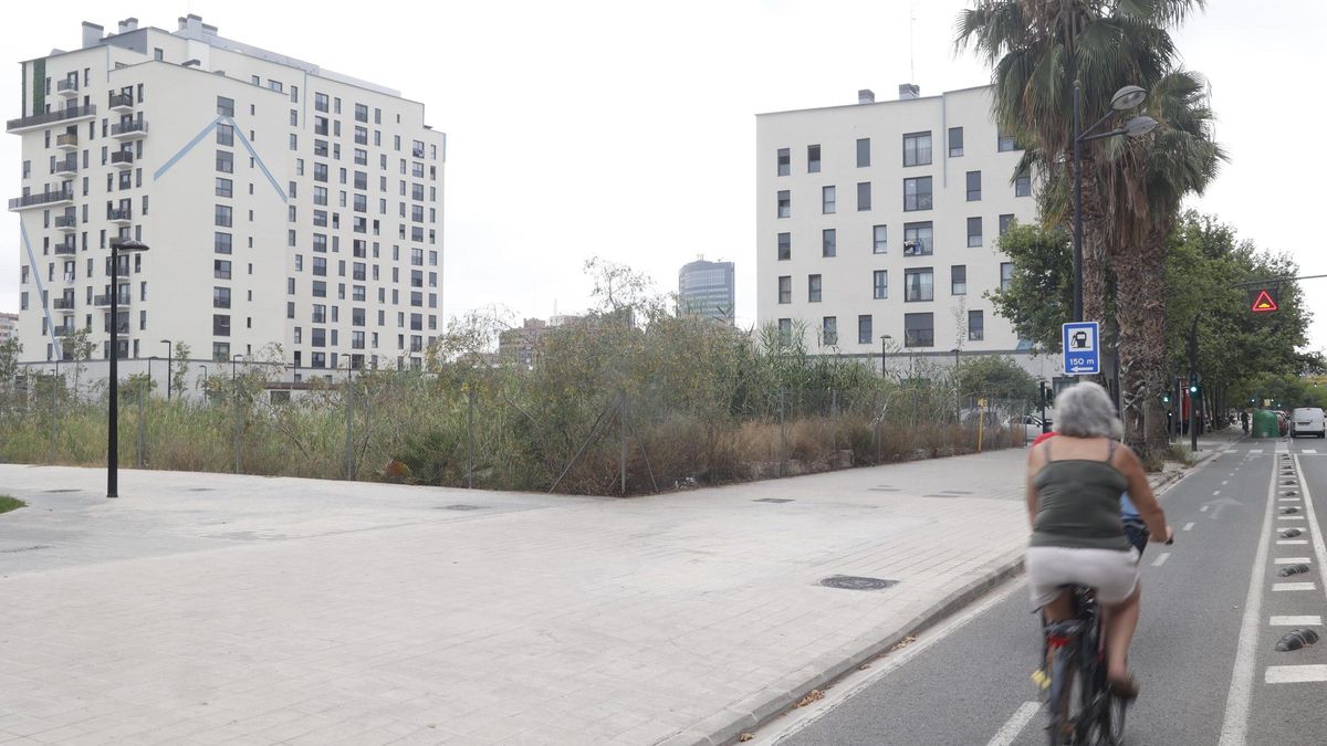 Solar de Juan Verdeguer donde se construirá la residencia de estudiantes.