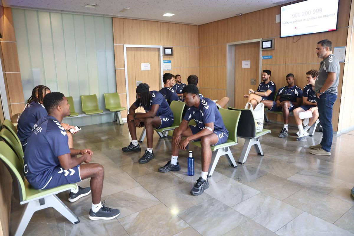 El Cajasol Coto Córdoba, en los reconocimientos médicos previos al regreso a los entrenamientos.