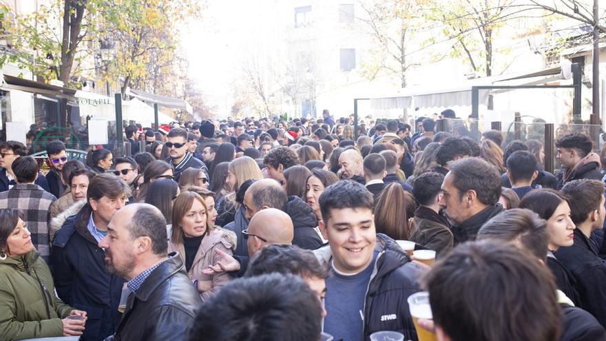 ¿Has salido de cañas por Cáceres? Búscate en esta fotogalería