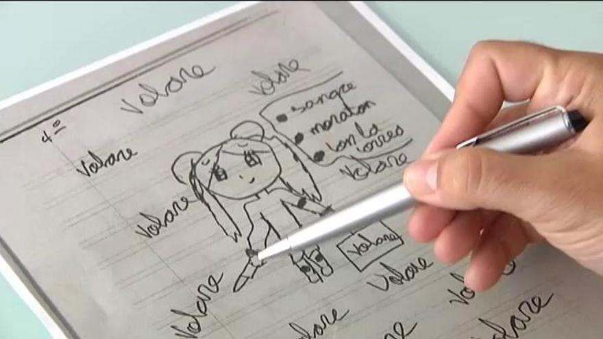 El dibujo de una niña de 11 años revela el maltrato que sufría en casa