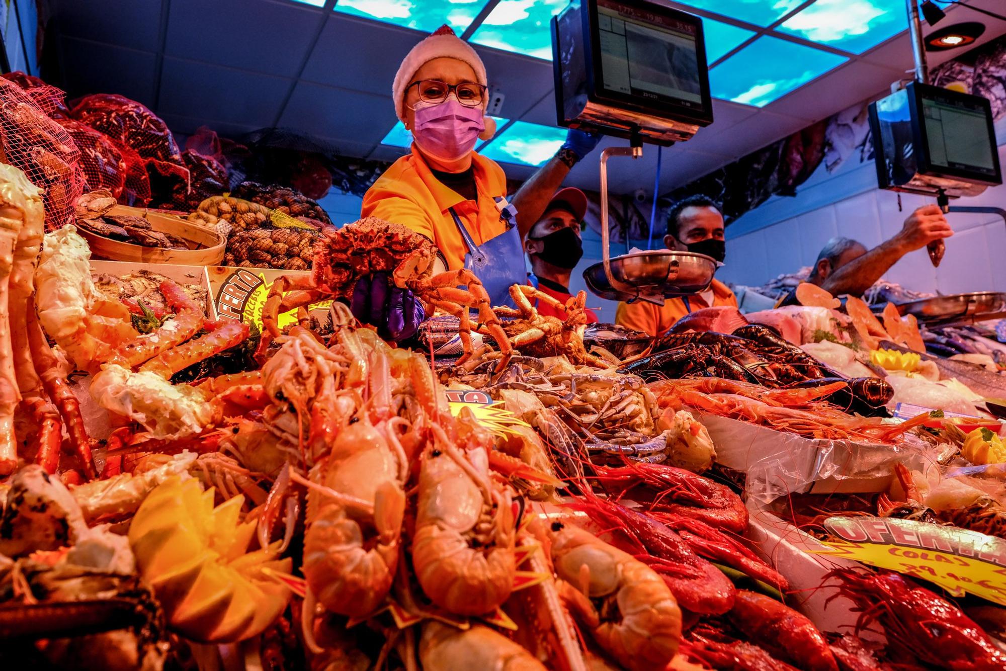 Compras para la cena de Nochebuena en el Mercado Central de Las Palmas de Gran Canaria