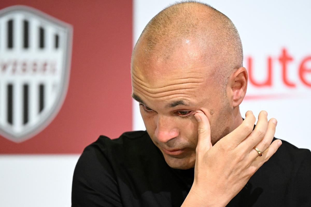 Iniesta deja el Vissel Kobe